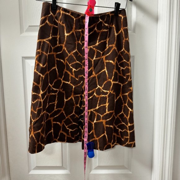 Dolce & Gabbana Animal Giraffe Print Skirt Vintage Size M, Italian 42, US6 - Picture 3 of 13